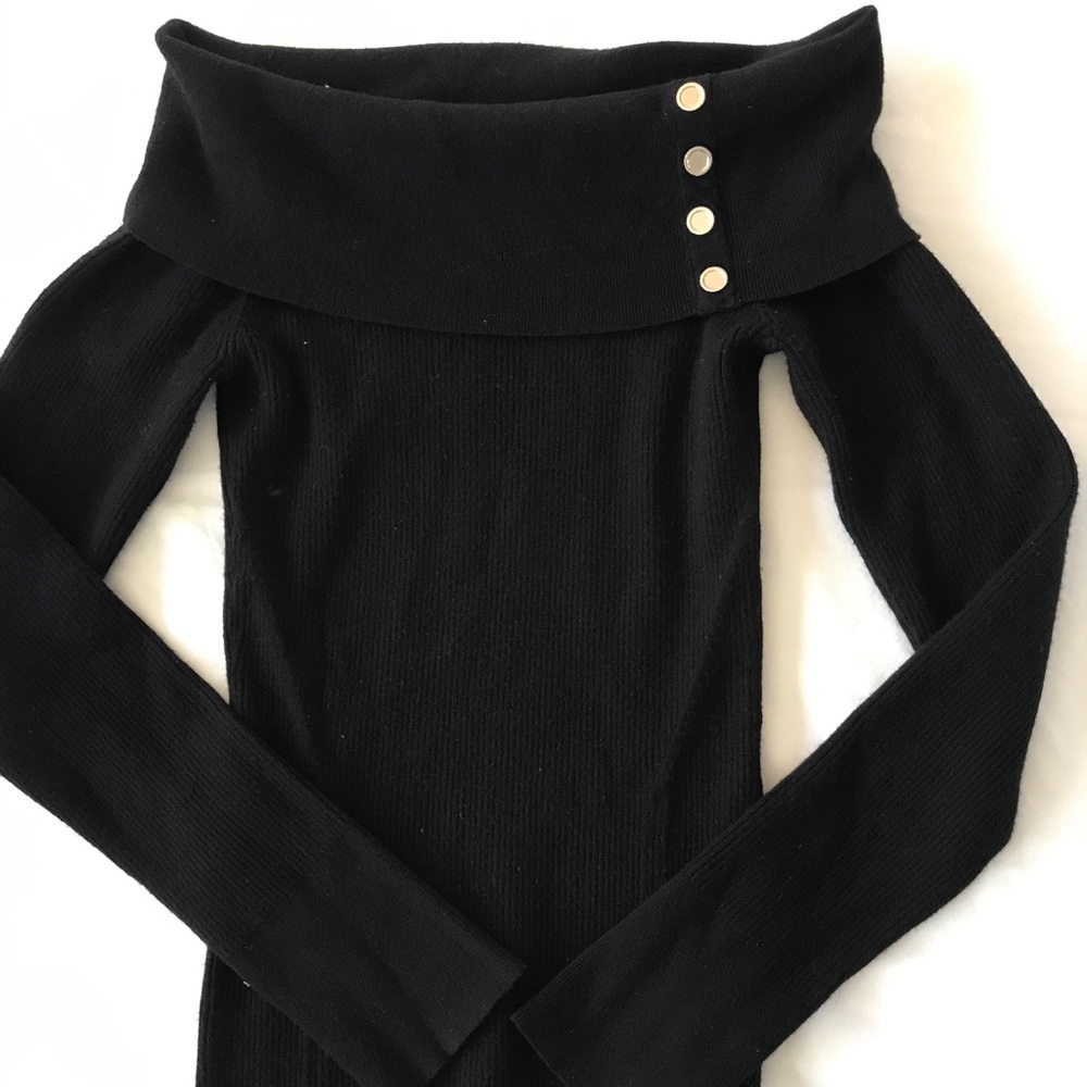White House black market sweater